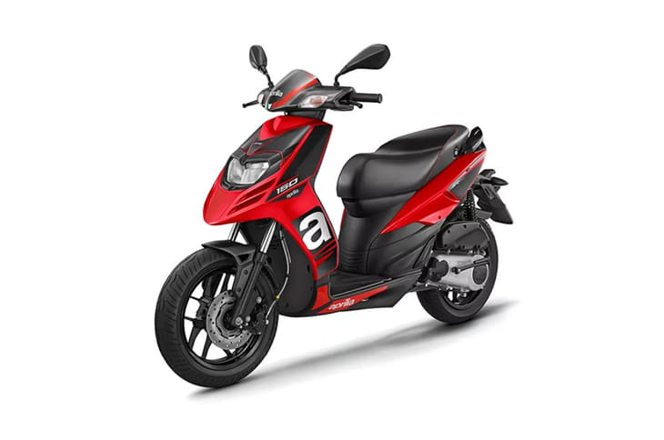 Aprilia SR 160: स्पोर्टी डिजाइन, ABS ब्रेकिंग और LED हेडलैंप के साथ ₹1.32 लाख में लॉन्च