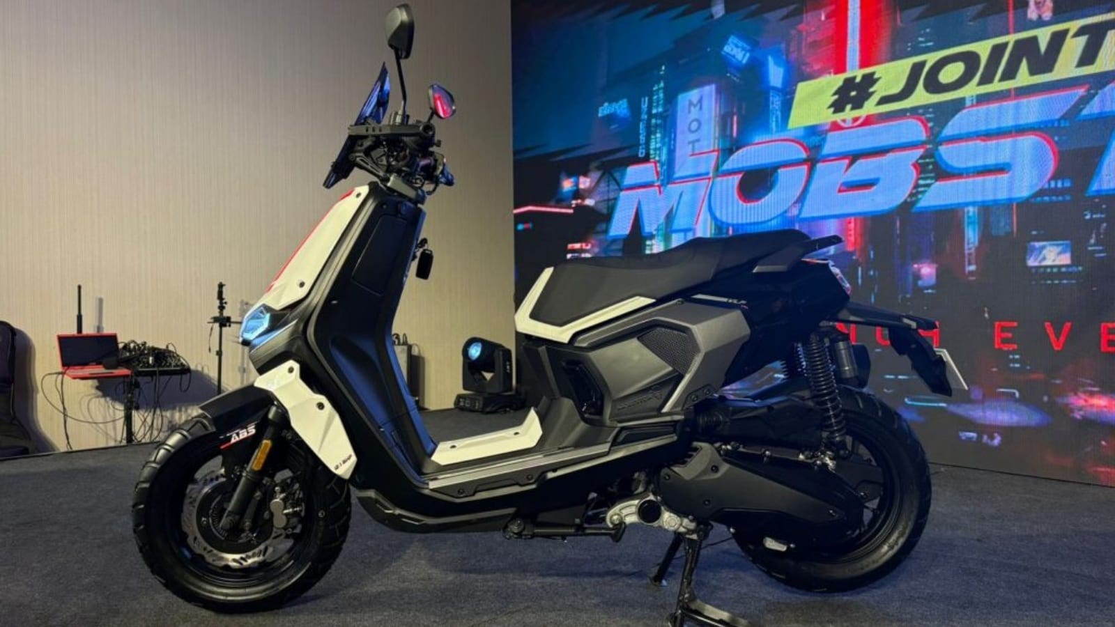 VLF Mobster 135