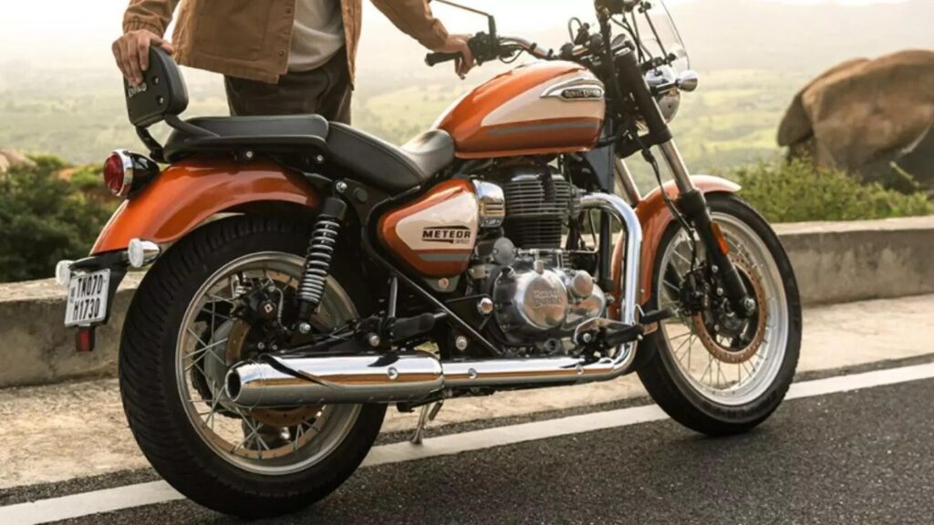 Royal Enfield Meteor 350 Sundowner Orange: अब ट्यूबलेस स्पोक व्हील्स के साथ, लिमिटेड 2,000 यूनिट
