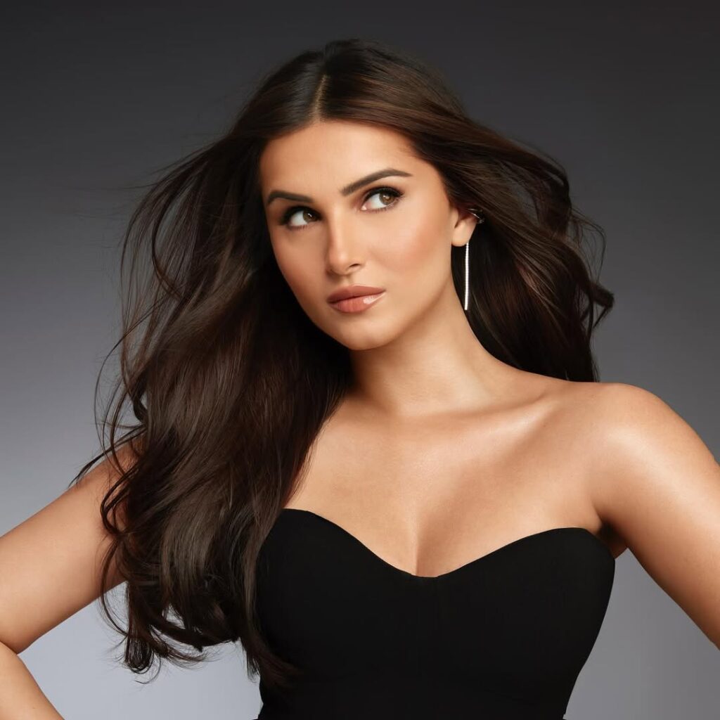 Tara Sutaria Net Worth: क्या सिर्फ़ 5 फिल्मों से बन सकती है करोड़ों की दौलत? जानिए उनकी स्टाइलिश और समझदार 'रॉयल लाइफ़' का राज़