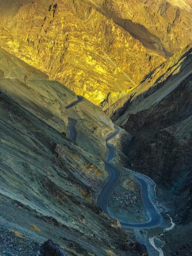 India’s Coldest Desert: भारत का वो रेगिस्तान जहां रेत नहीं, बर्फ मिलती है!